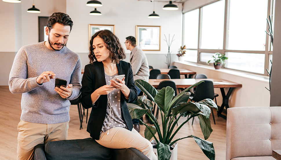 People on phone with Financial consultant